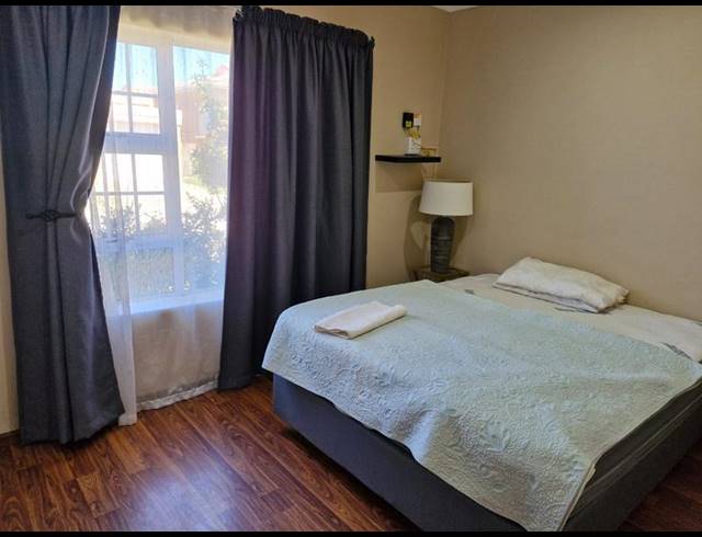 2 BEDROOM PROPERTY TO RENT IN HEIDERAND